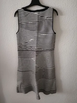 Vestido Adolfo Domínguez