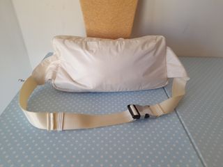 Bolso riñonera blanco