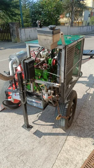 Máquina para picar leña