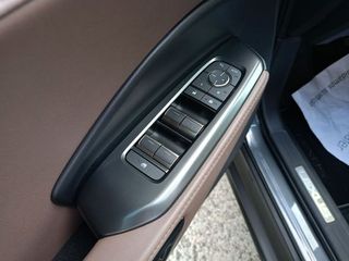 Lexus LBX  ELEGANT +