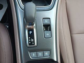 Lexus LBX  ELEGANT +