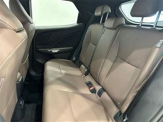 Lexus LBX  ELEGANT +