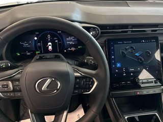 Lexus LBX  ELEGANT +