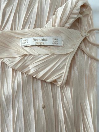 Mono corto Bershka champán