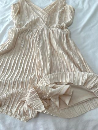 Mono corto Bershka champán