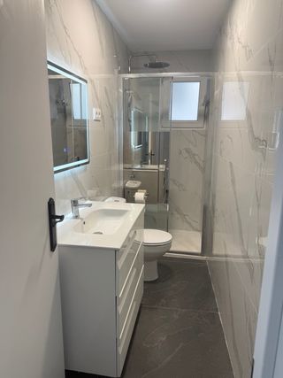 Alquiler piso 4 habitaciones junto a Av. Abenarabi