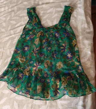 Blusa fluida estampada multicolor