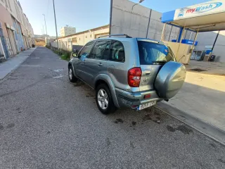 Toyota RAV4 2006