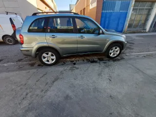 Toyota RAV4 2006