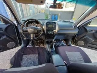 Toyota RAV4 2006