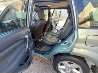 Toyota RAV4 2006