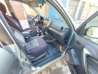 Toyota RAV4 2006