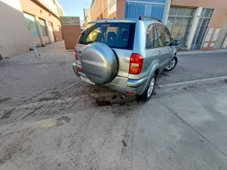 Toyota RAV4 2006