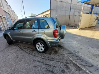 Toyota RAV4 2006