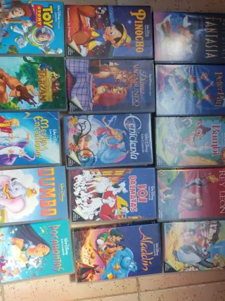 Lote Películas Disney VHS (Español)