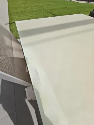 Conjunto mesa y 4 sillas comedor jardín