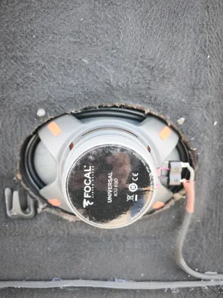 Radio Navegador IHNAVI IH007+Altavoces Focal 160W
