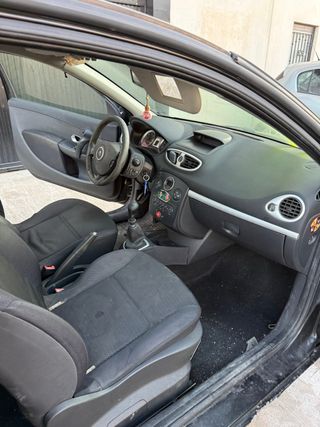 Despiece Renault Clio III  1.5 DCI  Año 2008