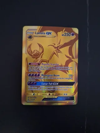 Carta Pokémon Lunala GX