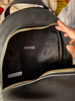 Mochila Primark Negra Acolchada