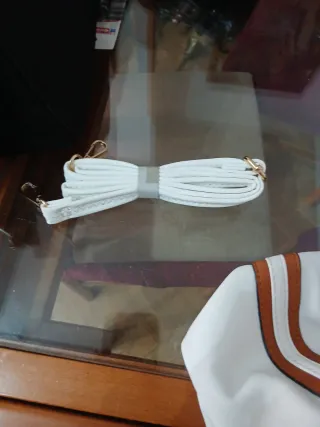 Bolso blanco y marrón sin estrenar.mucha capacidad