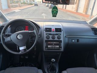 Volkswagen Touran 2009
