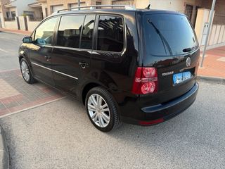Volkswagen Touran 2009