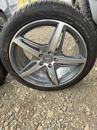 Llantas Mercedes AMG