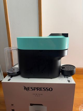 Cafetera Nespresso Vertuo Pop + Cápsulas
