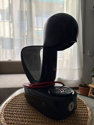 Cafetera Dolce Gusto Negra