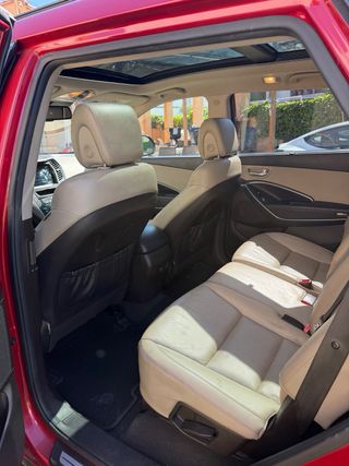 Hyundai Grand Santa Fe 2016