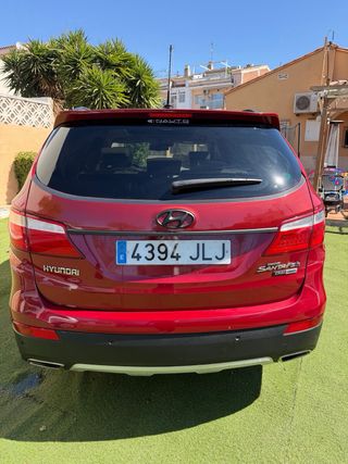 Hyundai Grand Santa Fe 2016