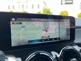 Mercedes-Benz GLB 200d 2021