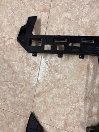 Centradores Paragolpes Trasero VW Passat B6