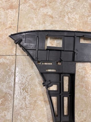 Centradores Paragolpes Trasero VW Passat B6