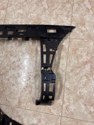 Centradores Paragolpes Trasero VW Passat B6