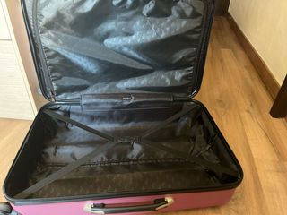 Maleta grande rosa con ruedas