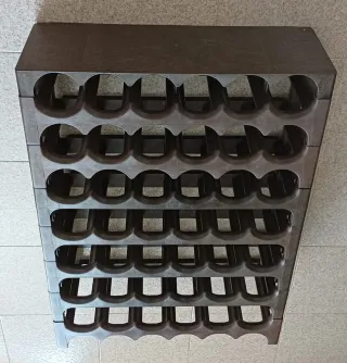 Botellero apilable de plástico