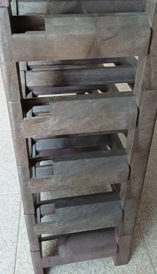 Botellero apilable de plástico