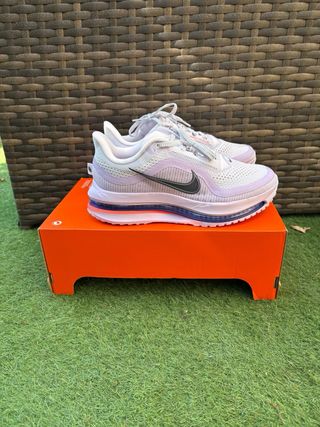 Nike Pegasus Premium Mujer Morado/Blanco