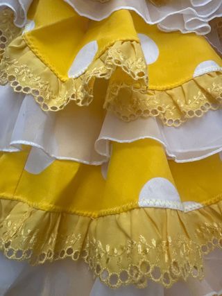 Traje Flamenca Amarillo Lunares