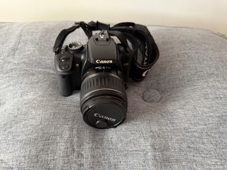 Cámara Canon EOS 400D Negra