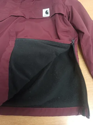 Chaqueta Carhartt granate