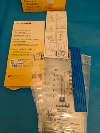 Sacaleches Medela MANUAL + 6 Bolsas nuevas