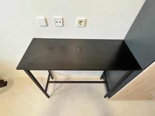 Tavolo alto in legno nero con 2 sgabelli