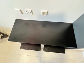 Tavolo alto in legno nero con 2 sgabelli