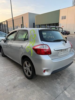 Despiece Toyota Auris 1.4 Diesel  Año 2010
