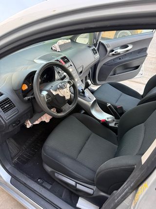 Despiece Toyota Auris 1.4 Diesel  Año 2010