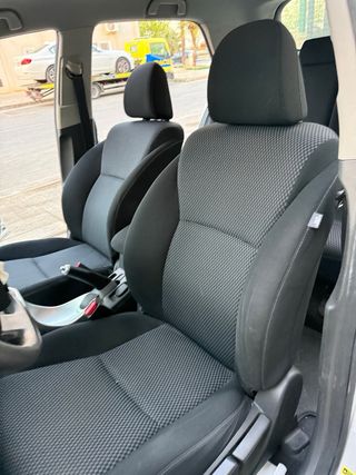 Despiece Toyota Auris 1.4 Diesel  Año 2010