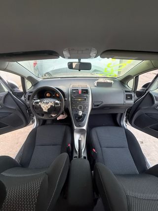 Despiece Toyota Auris 1.4 Diesel  Año 2010